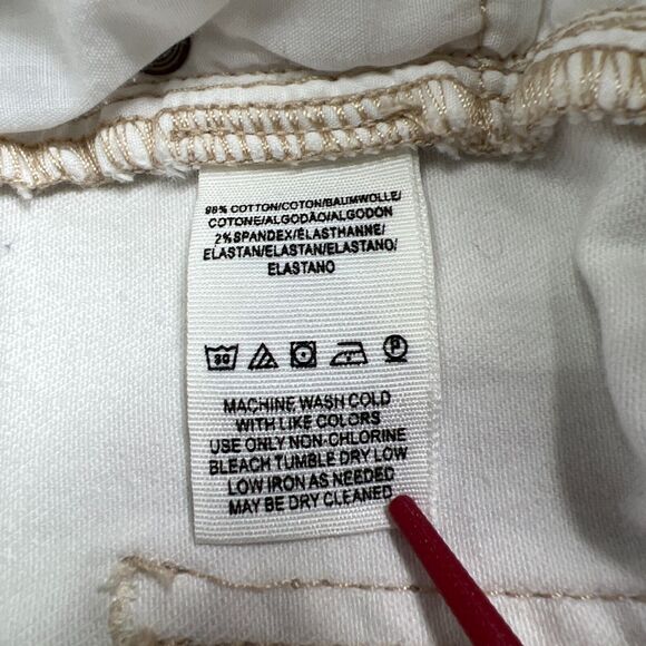 Free People SIZE 28 x 25 Distressed Crop Jeans White Straight Fray Hem Knee - Picture 6 of 10